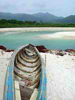 2rivboat.jpg